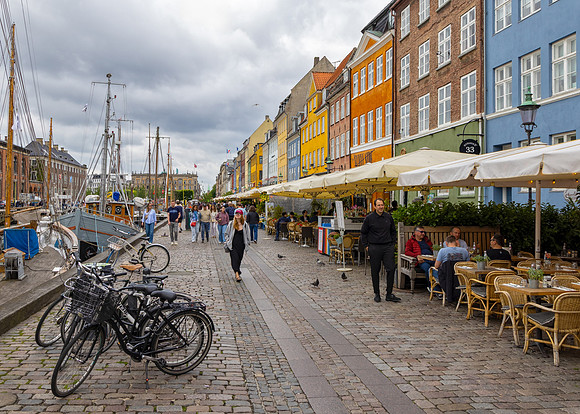 A Day in Nyhavn