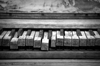 Old Piano
