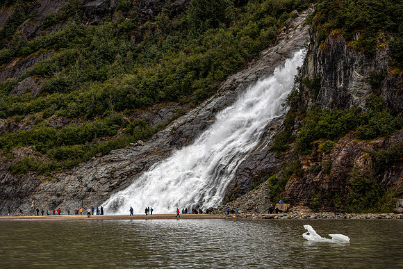 Nugget Falls